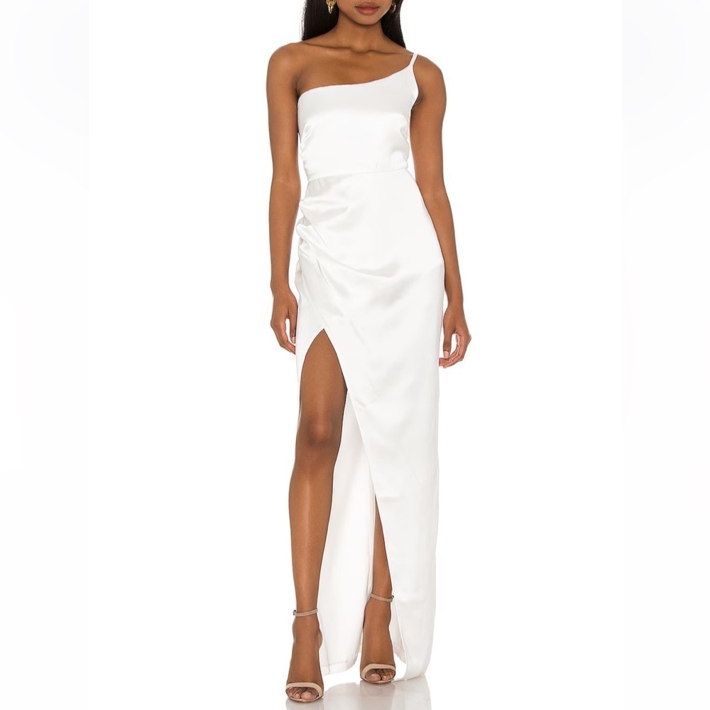 NWT Nookie one shoulder Grace gown